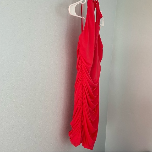 HELLO MOLLY NIGHTS IN IOS HALTER MINI DRESS
CORAL size 8 large NWT - Picture 4 of 16